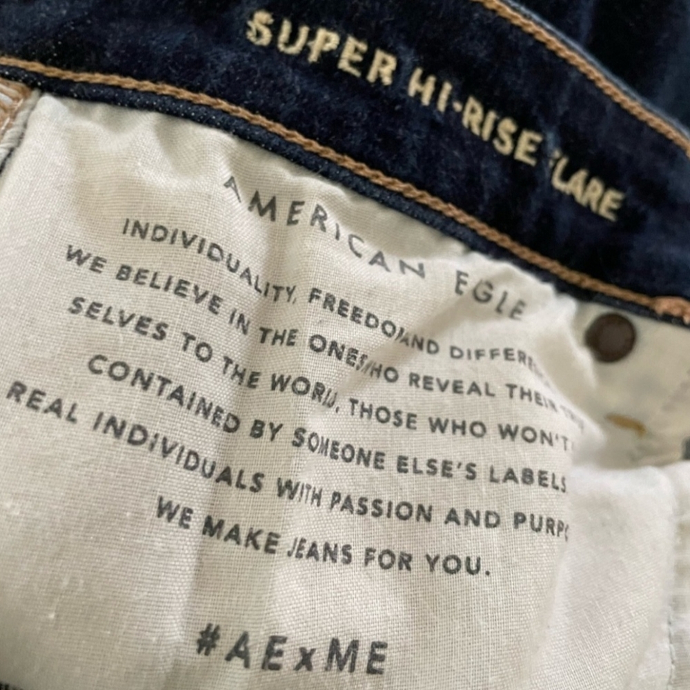 American Eagle | Super High Rise Flare | Size 14 | Long | dark wash